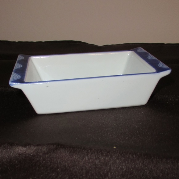 Vintage Japanese rectangular bowl - Picture 3 of 9